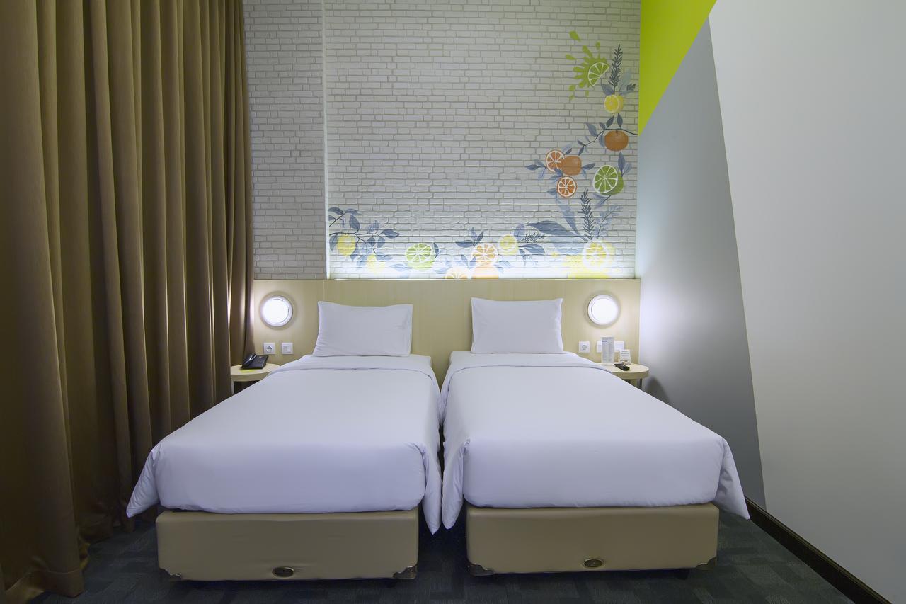 Zest Sukajadi Bandung By Swiss-Belhotel International Exterior foto